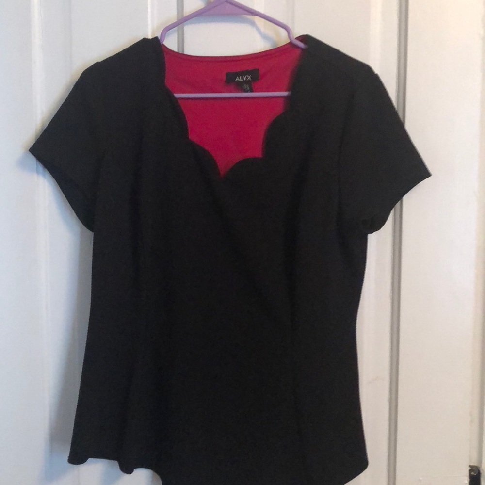 Short sleeve dress shirt
